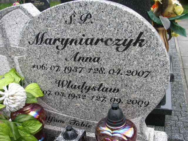 Grób Władysław Maryniarczyk