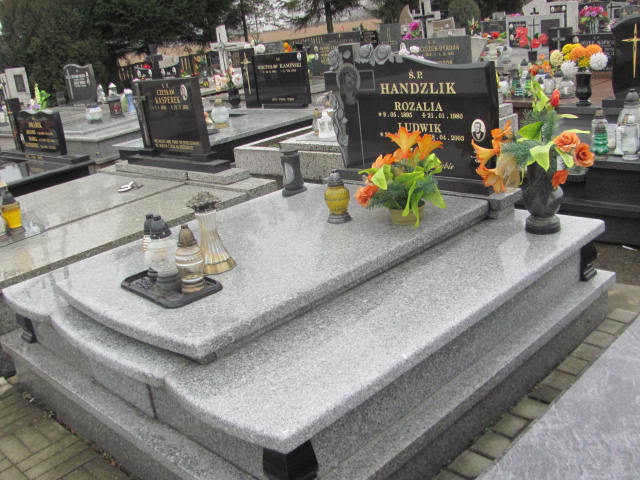 Grób Zofia Handzlik