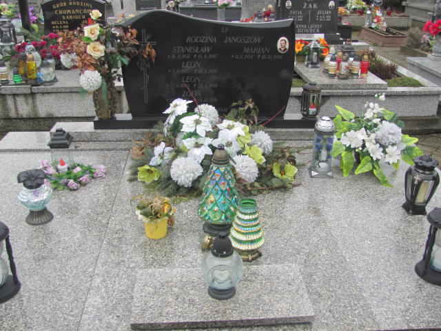 Grób Leon Janosz